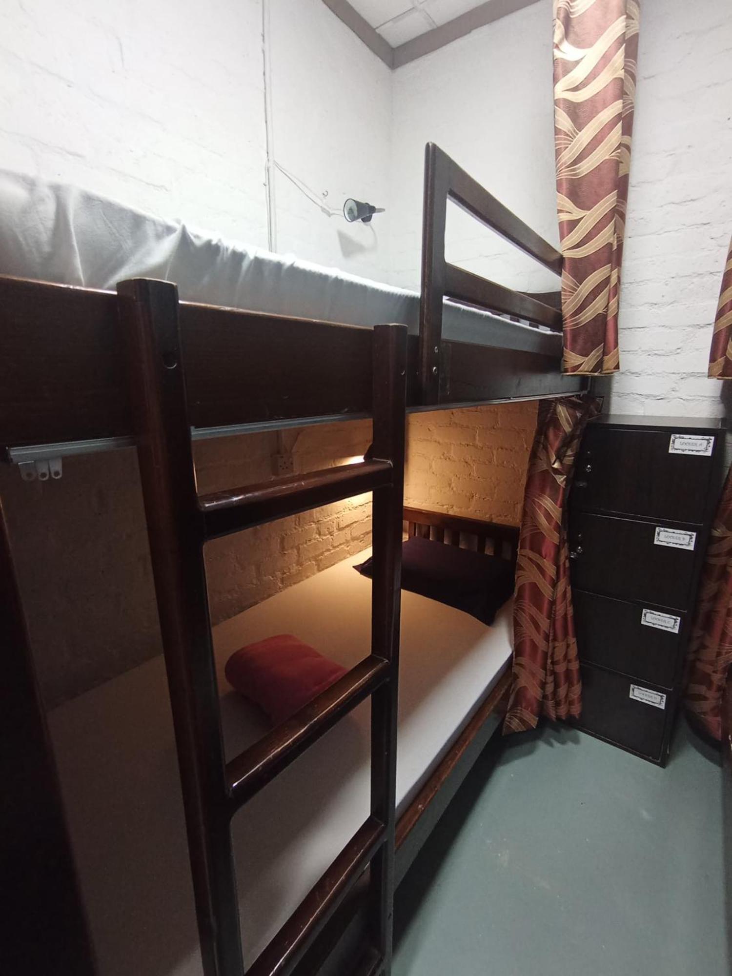 Dz Backpackers Hostel Semporna Bagian luar foto